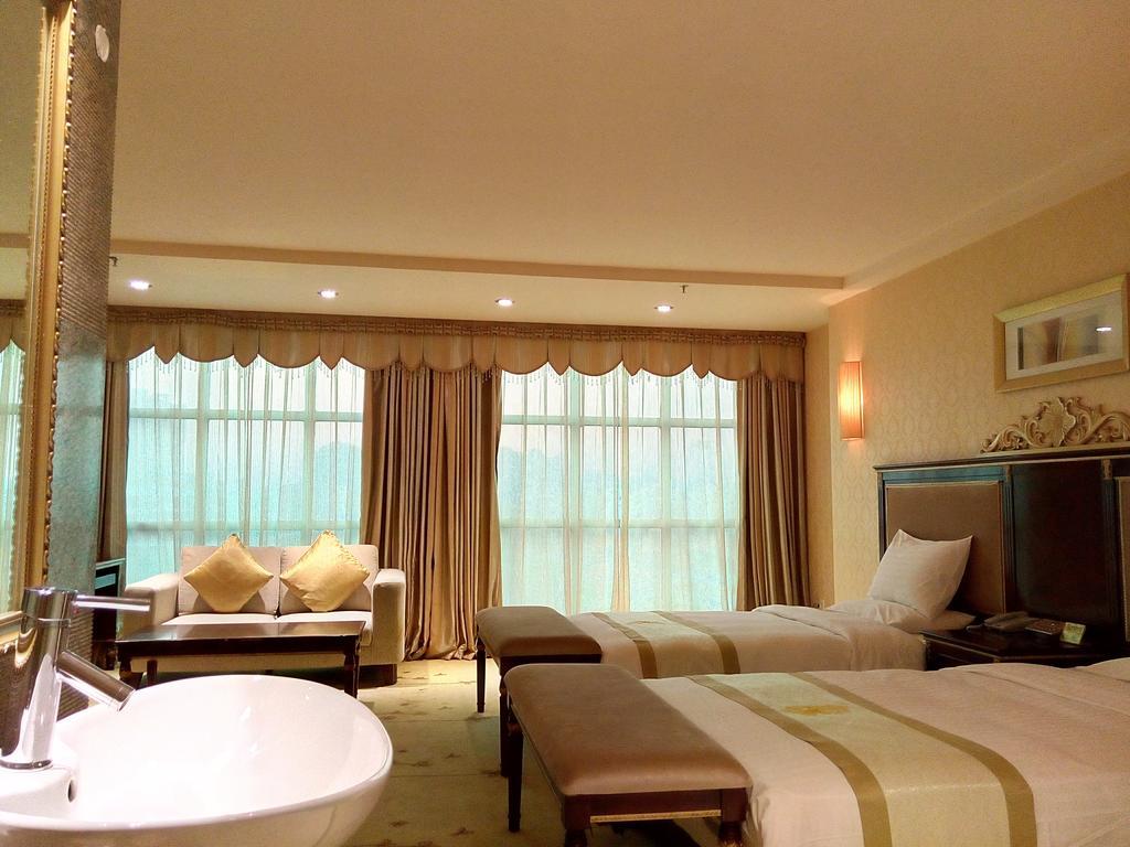 Guangzhou Li Gang Hotel 광저우 객실 사진