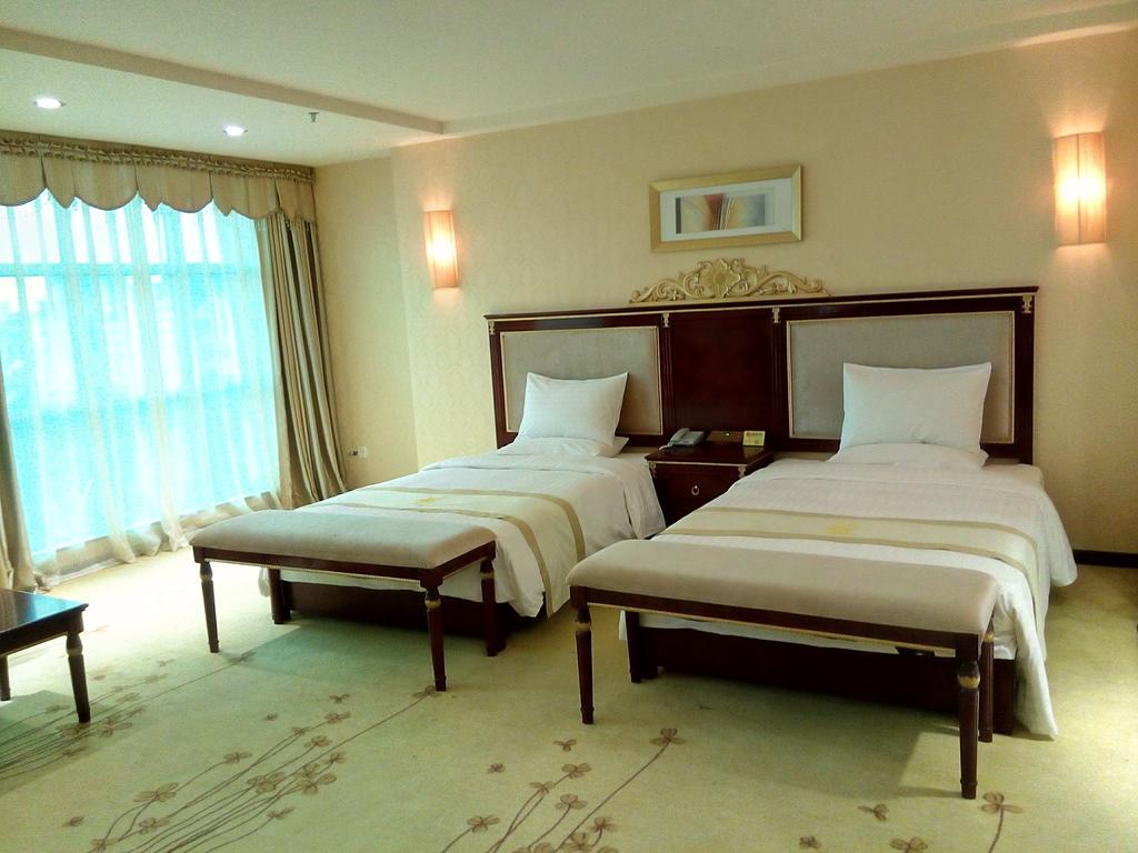 Guangzhou Li Gang Hotel 광저우 객실 사진